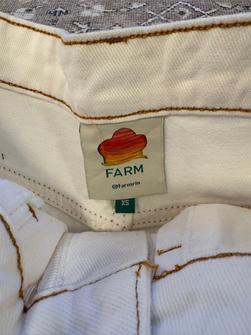 Farm Rio Embroidered Pants - Picture 10 of 14